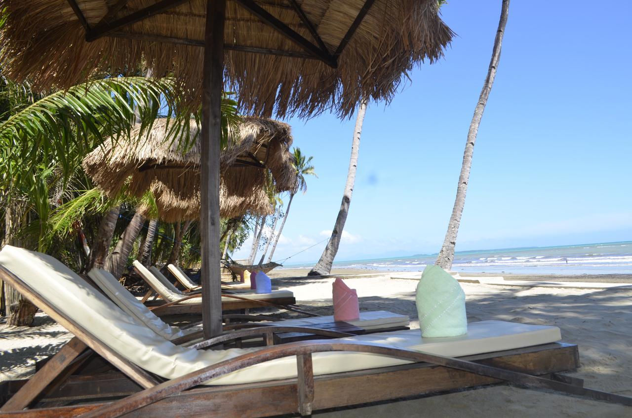 Peace & Love Beach Club Roxas  Екстер'єр фото