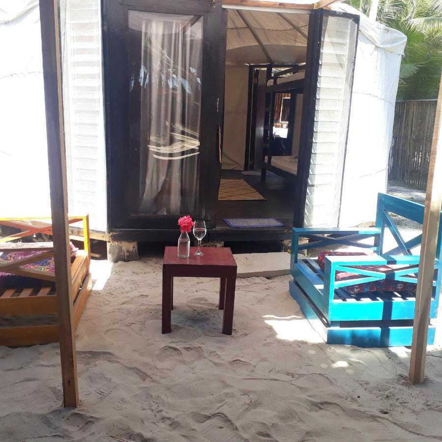 Peace & Love Beach Club Roxas  Екстер'єр фото